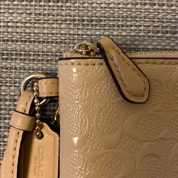 Coach wipeable wristlet - Picture 3 of 8